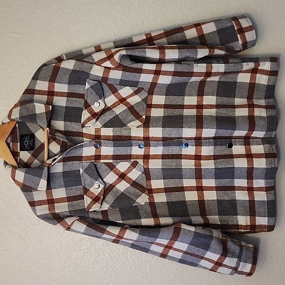 Hfx Women's Relaxed Fit Front Snap Cozy Plaid Shirt Jacket - Picture 2 of 11